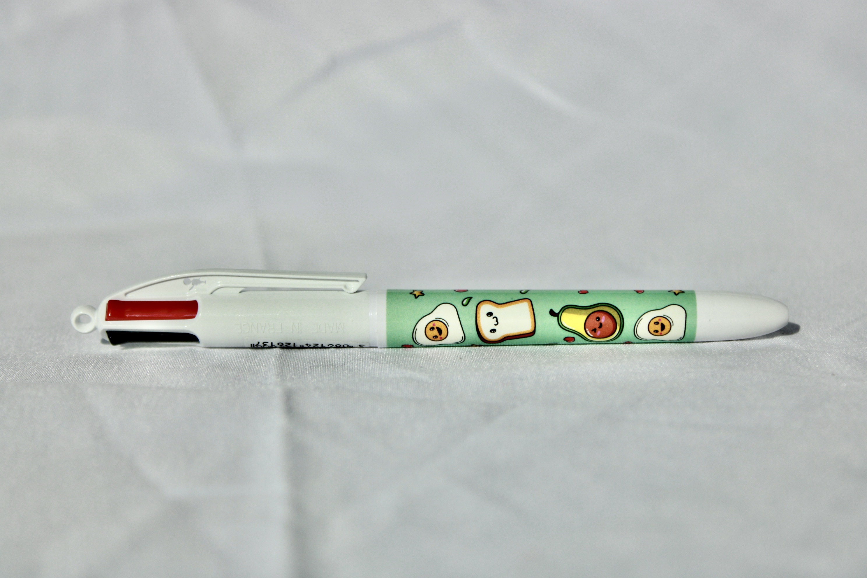 PENNA 4 COLORI BIC CON AVOCADO TOAST