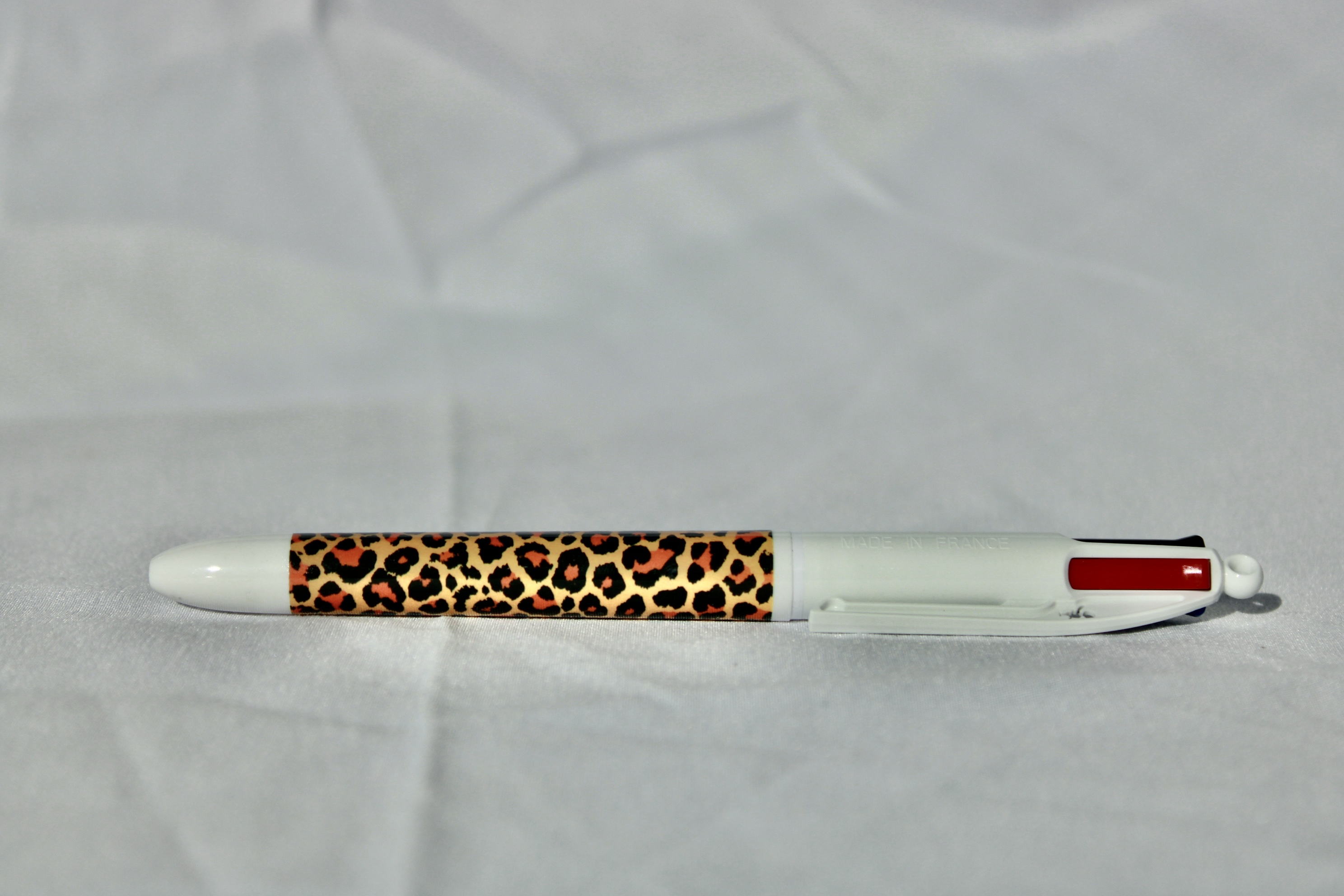 PENNA 4 COLORI BIC ANIMALIER LEOPARDO