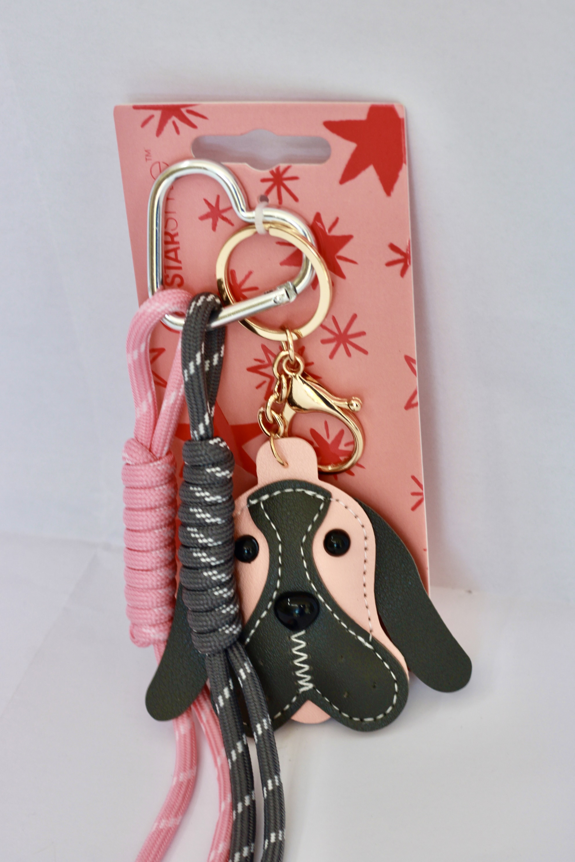 PORTACHIAVI MARCA STARSTYLE CON CANE E CIONDOLI IN CORDA