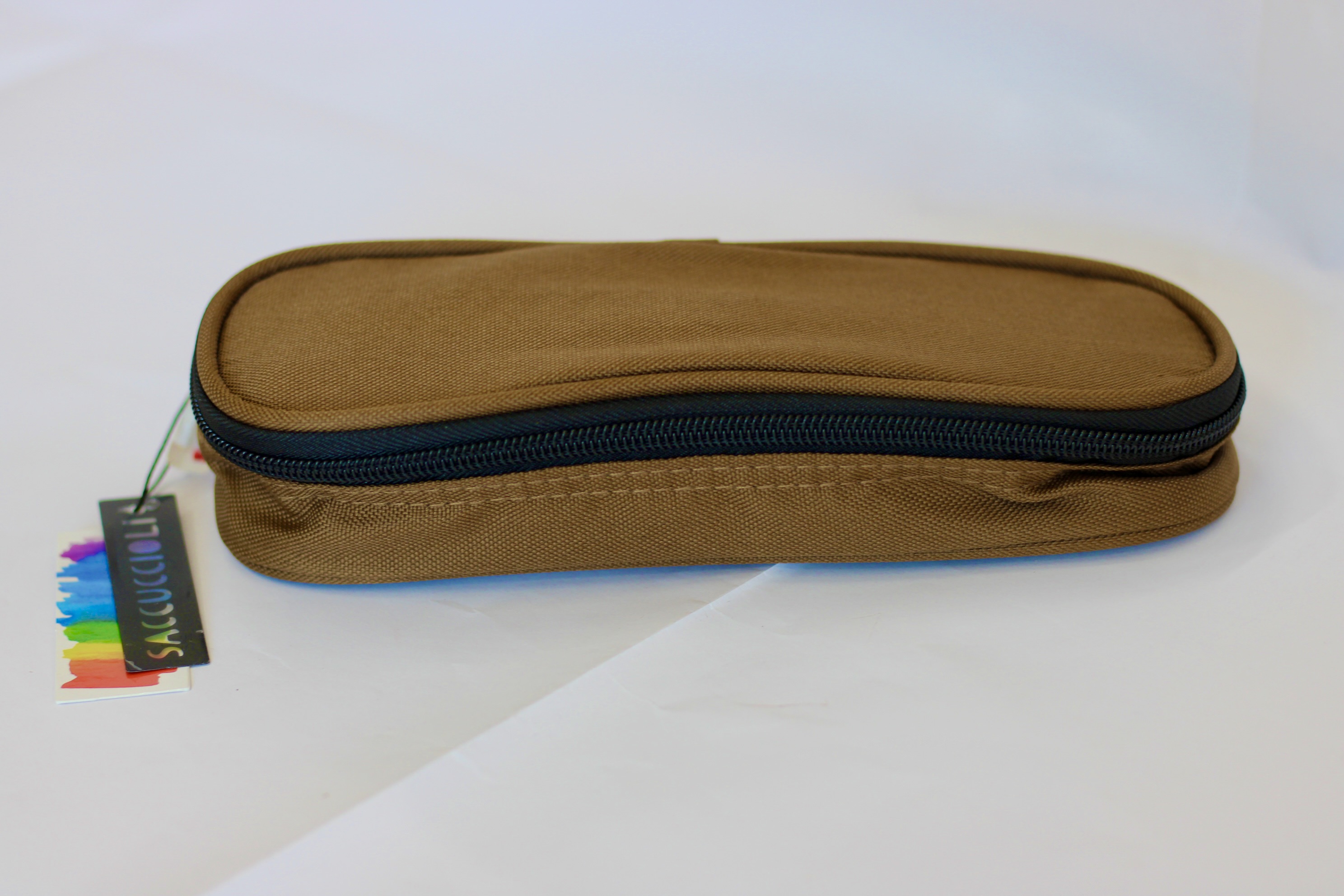 ASTUCCIO MARCA SACCUCCIOLI COLORE MARRONE CHIARO